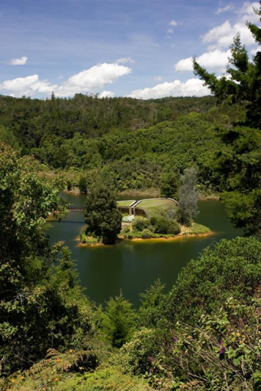 Parque Ecologico Piedras Blancas, Santa Elena, Med...