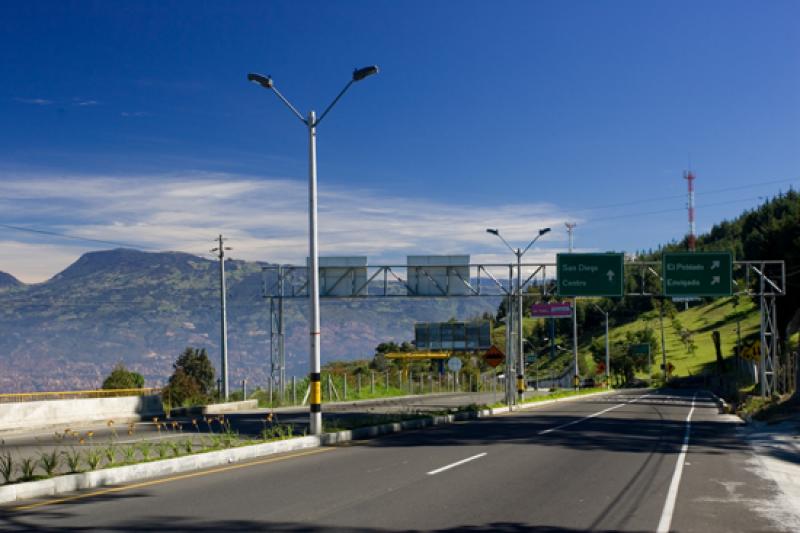 Doble Calzada Las Palmas, Medellin, Antioquia, Col...