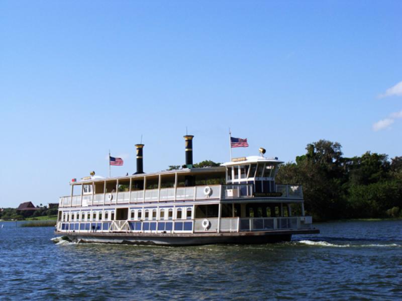 Belle Riverboat Libertad, Magic Kingdom, Orlando, ...