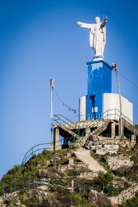 Monumento en el Cerro El Picacho, Medellin, Antioq...