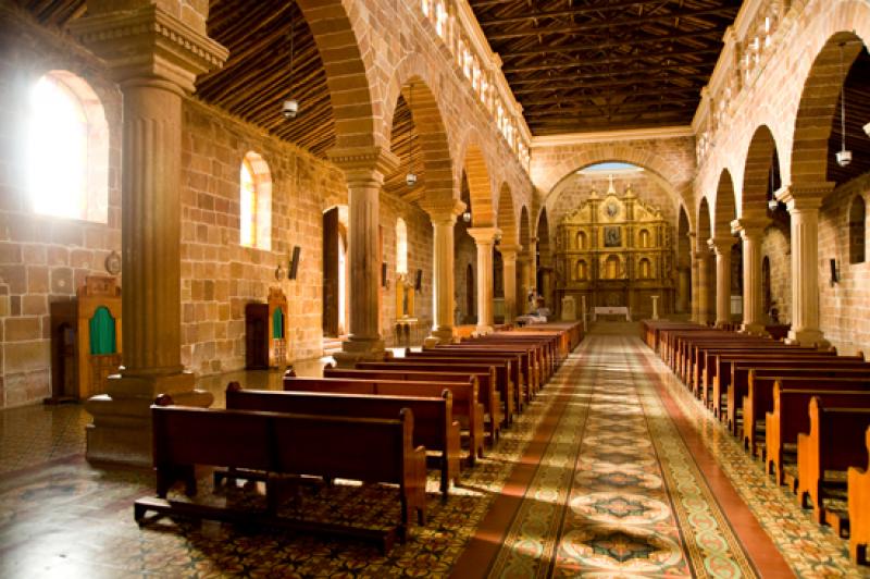 Iglesia La Inmaculada Concepcion y San Lorenzo Mar...