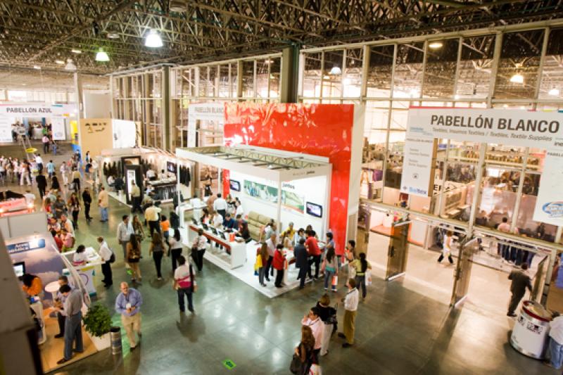 Plaza Mayor Medellin Convenciones y Exposiciones, ...