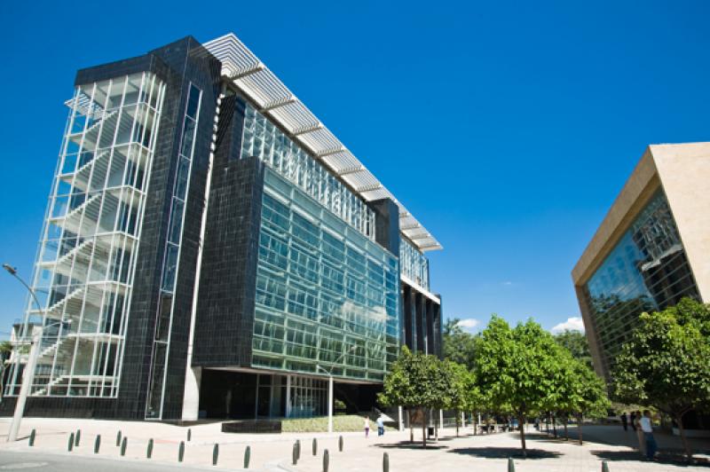 Edificio de Extension del Alma Mater, Medellin, An...