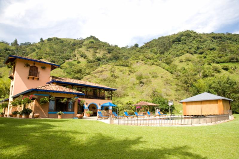 Vivienda en el Campo, Venecia, Suroeste AntioqueÃ...