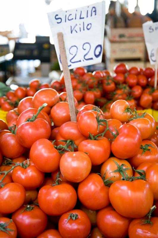 Mercado de Rialto, San Polo, Venecia, Veneto, Ital...