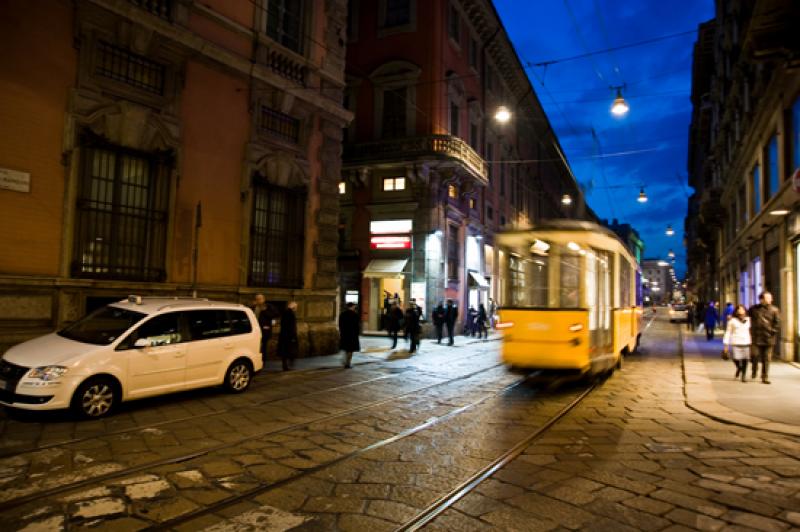 Tranvia de Milan, Lombardia, Italia, Europa Occide...