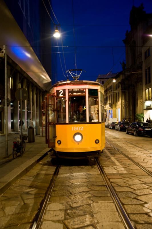 Tranvia de Milan, Lombardia, Italia, Europa Occide...