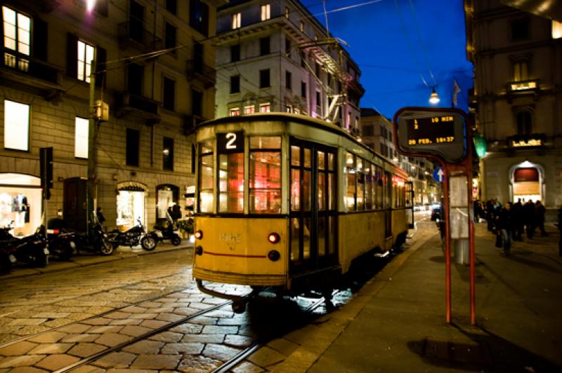 Tranvia de Milan, Lombardia, Italia, Europa Occide...