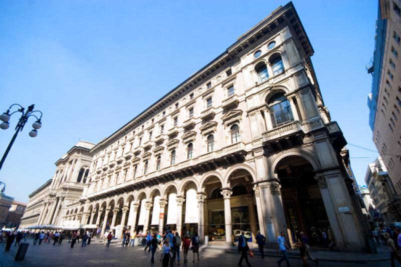 Piazza del Duomo, Milan, Lombardia, Italia, Europa...