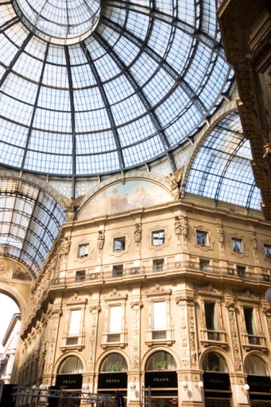 Galleria Vittorio Emanuele II, Milan, Lombardia, I...