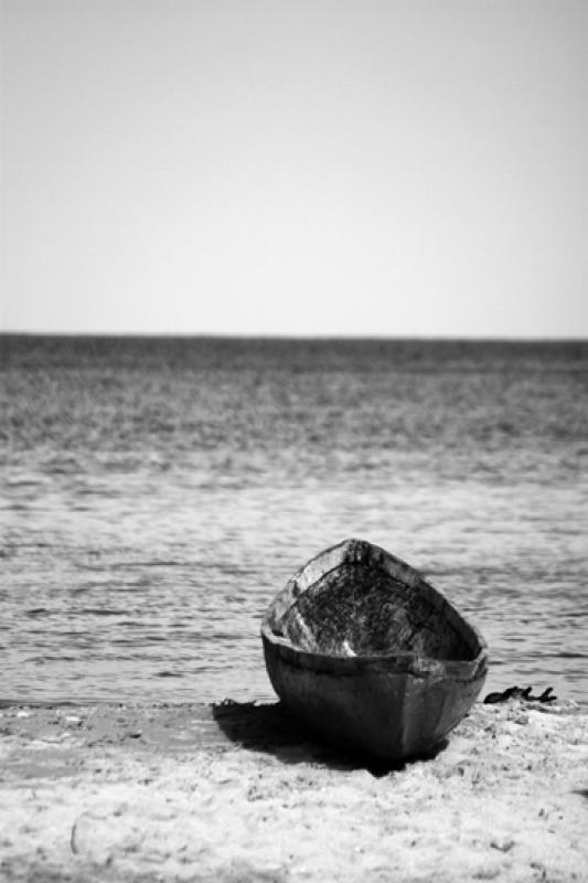 Canoa en la Playa, Isla Fuerte, Bolivar, Cartagena...