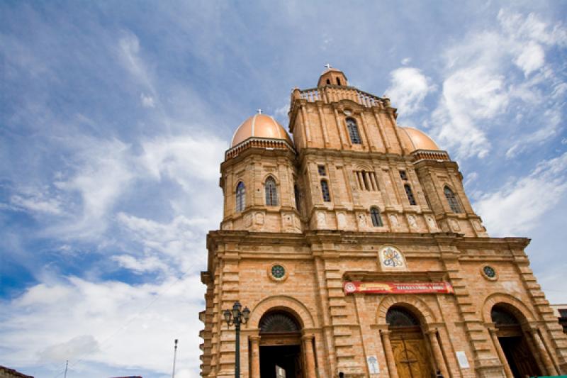 Basilica Menor del SeÃ±or de los Milagros, San P...