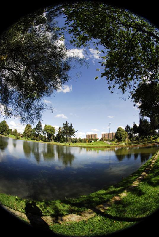 Parque de Los Novios, Bogota, Cundinamarca, Colomb...