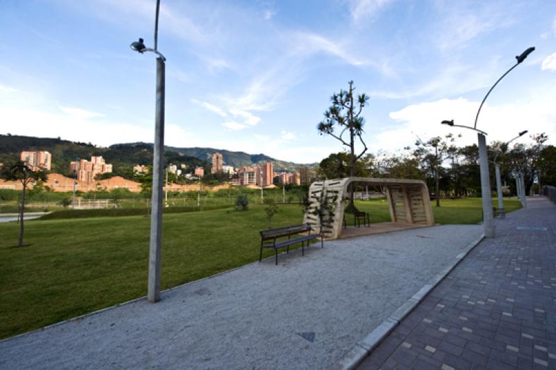 Parque los Colores, Ciudad del Rio, Medellin, Anti...