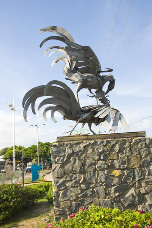 Escultura de los Gallos de Pelea, Valledupar, Cesa...