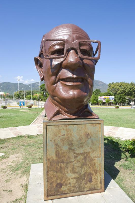 Monumento Alfonso Lopez Michelsen, Valledupar, Ces...