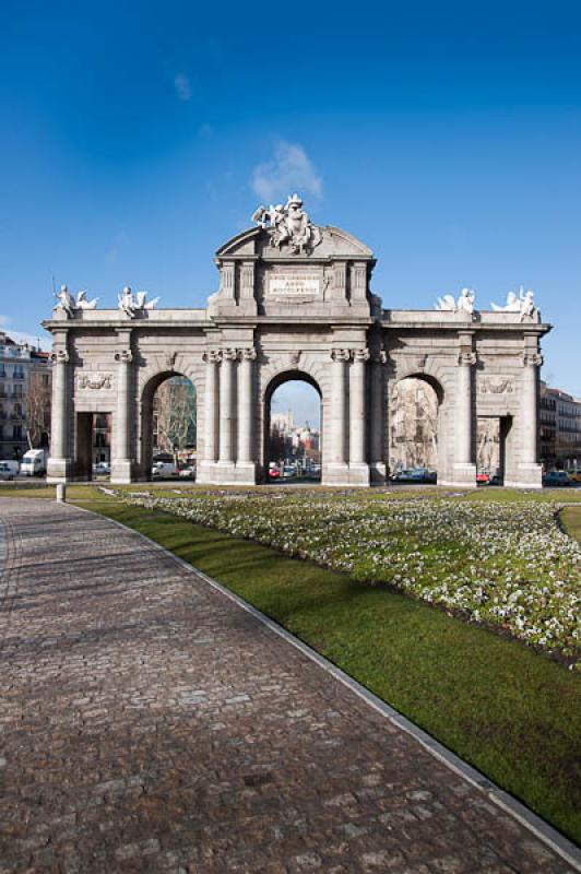 Puerta de Alcala, Madrid, EspaÃ±a, Europa Occide...