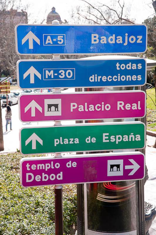 SeÃ±alizacion en Madrid, EspaÃ±a, Europa Occid...