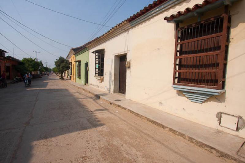 Calle de Atras, Santa Cruz de Mompox, Mompos, Boli...