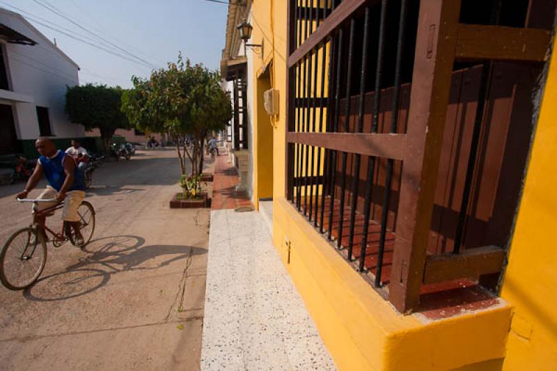 Calle de Atras, Santa Cruz de Mompox, Mompos, Boli...