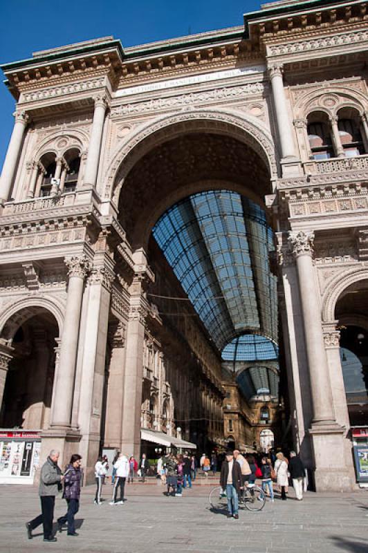 Piazza del Duomo, Milan, Lombardia, Italia, Europa...