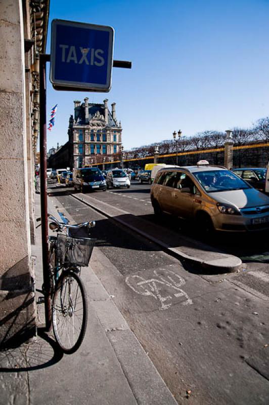 Rue de Rivoli, Paris, Francia, Europa Occidental