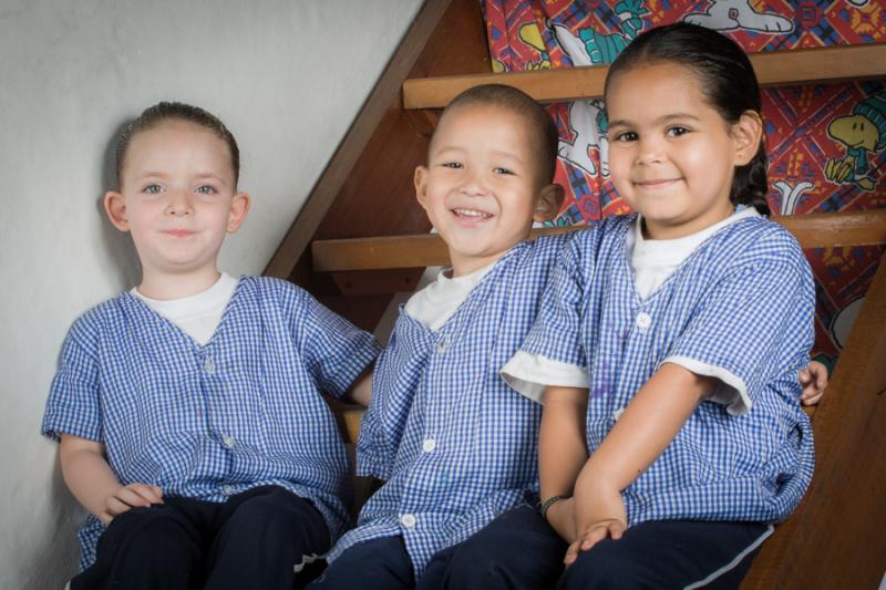 Primer Plano de unos Niños Sonriendo