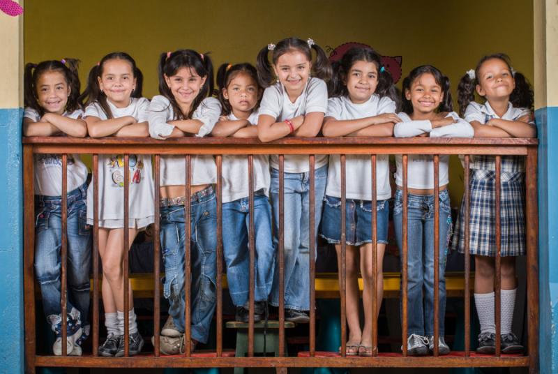 Grupo de Niñas Sonriendo