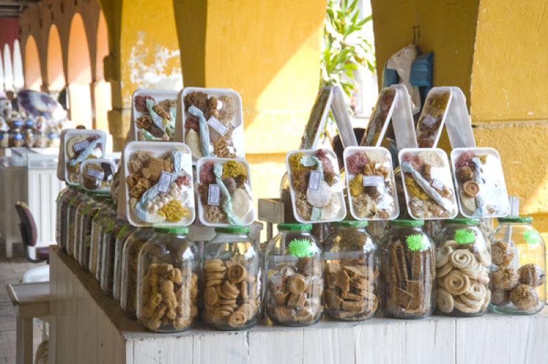 Portal de los Dulces, Plaza de los Coches, Cartage...