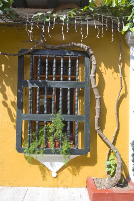 Ventana Colonial, Cartagena, Bolivar, Colombia