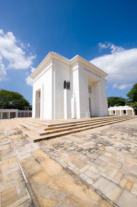 Altar de la Patria, Quinta de San Pedro Alejandrin...