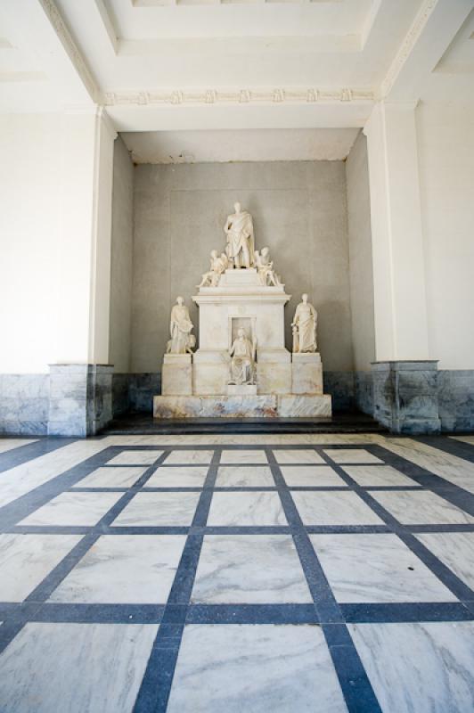 Altar de la Patria, Quinta de San Pedro Alejandrin...