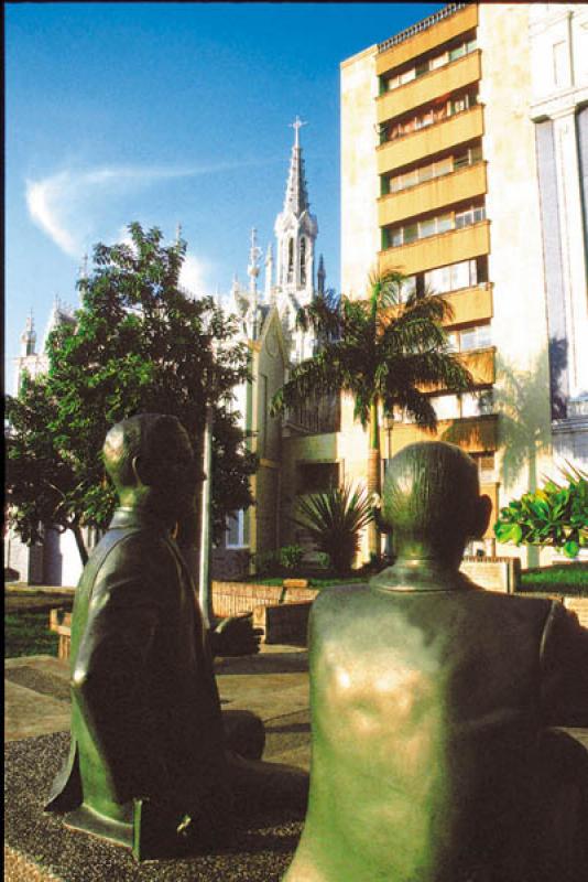 Esculturas en Cali, Valle del Caua, Colombia