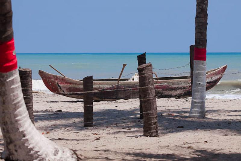 Canoas en la Playa, Dibulla, La Guajira, Riohacha,...