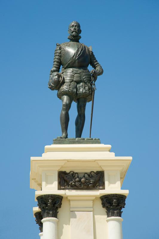 Estatua Rodrigo de Bastidas, Santa Marta, Magdalen...