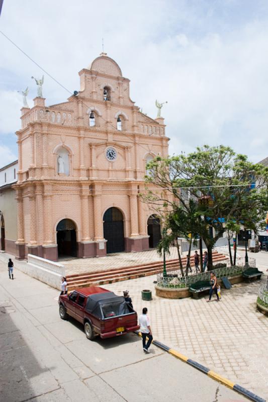 Iglesia Parroquial Nuestra SeÃ±ora de los Remedi...