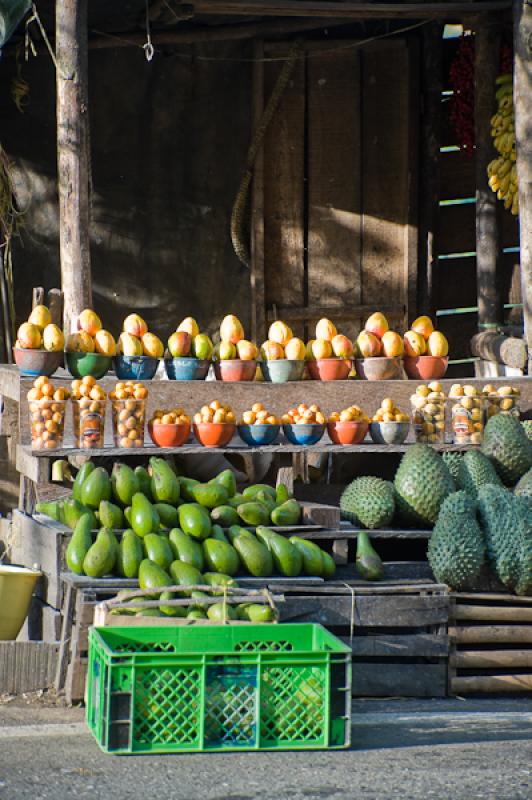 Fruteria en la Carretera, Eje Cafetero, Quindio, A...