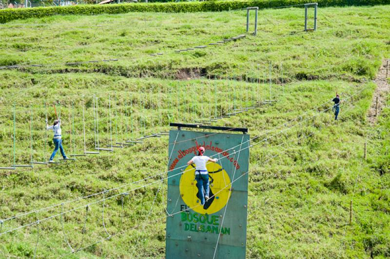 Puente de Equilibrio, Eje Cafetero, Quindio, Armen...