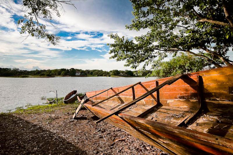 Canoas en la Cienaga de Ayapel, Ayapel, Cordoba, C...