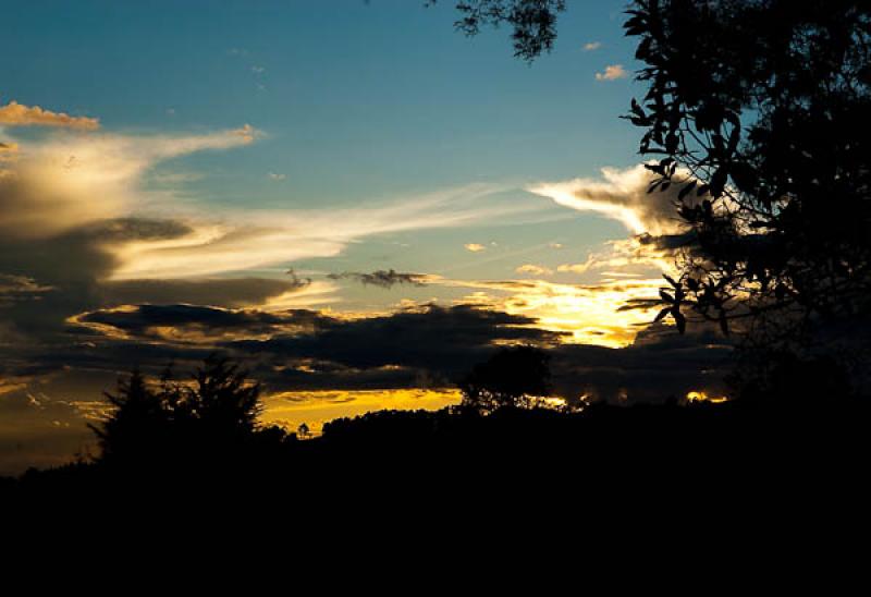 Atardecer en Santa Elena, Medellin, Antioquia, Col...