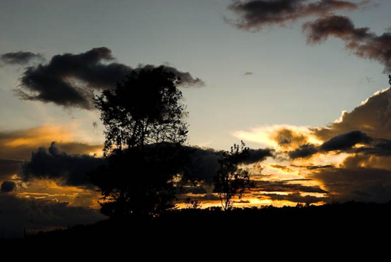 Atardecer en Santa Elena, Medellin, Antioquia, Col...