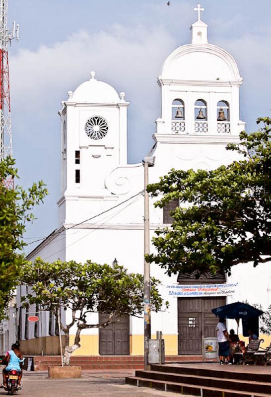 Iglesia de Santiago el Mayor, Tolu, Santiago de To...