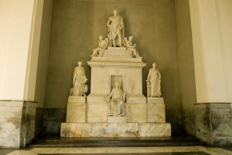 Altar de la Patria, Quinta de San Pedro Alejandrin...