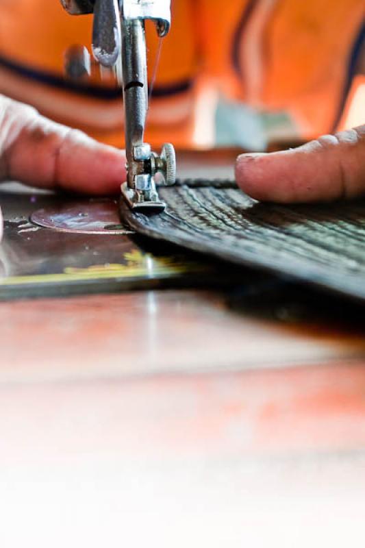 Fabricacion de Sombrero Vueltiao, Tuchin, Cordoba,...