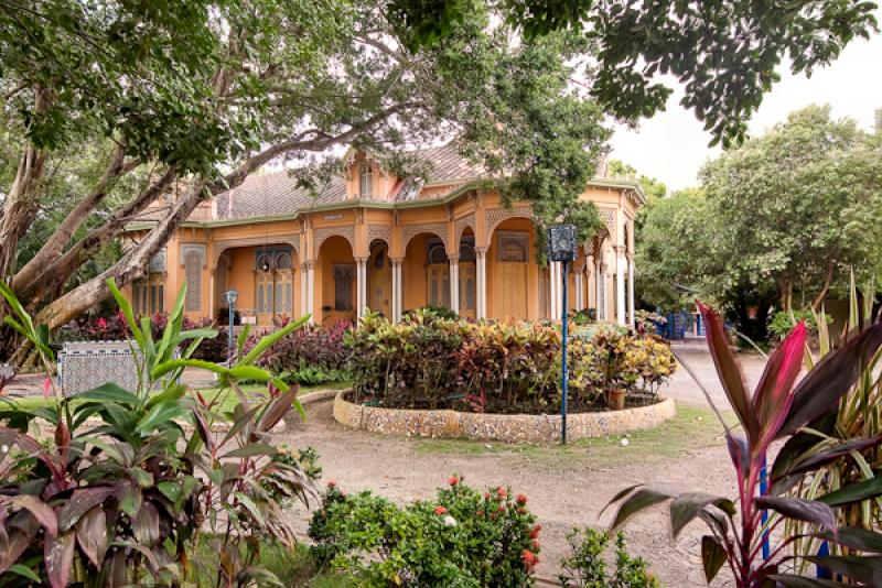 Casa Roman, Barrio Manga, Cartagena, Bolivar, Colo...