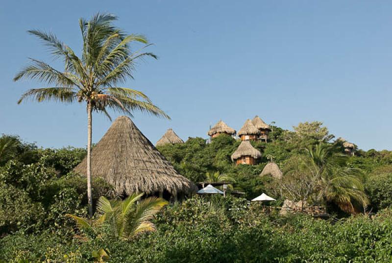 Ecohabs en Playa CaÃ±averal, Parque Nacional Nat...