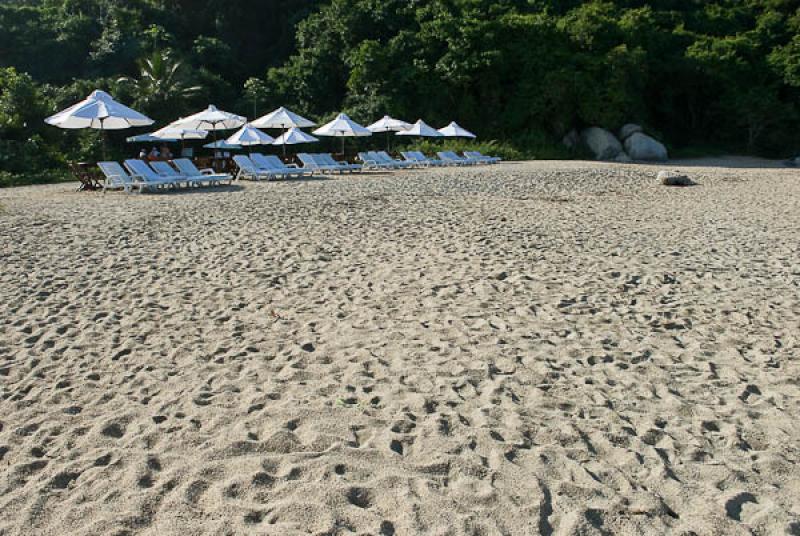 Playa CaÃ±averal, Parque Nacional Natural Tayron...