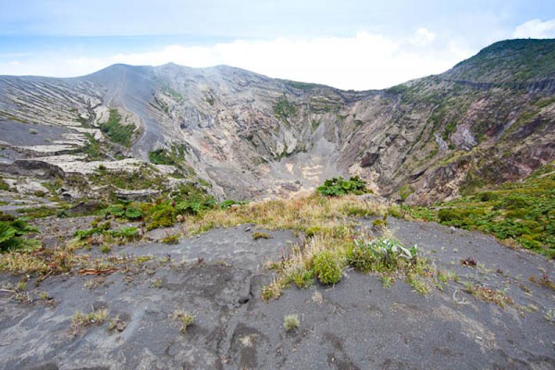 Crater Principal, Volcan Irazu, Cartago, Costa Ric...