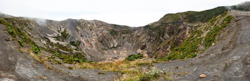 Crater Principal, Volcan Irazu, Cartago, Costa Ric...