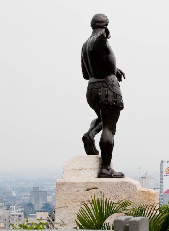 Estatua de Sebastian de Belalcazar, Santiago de Ca...